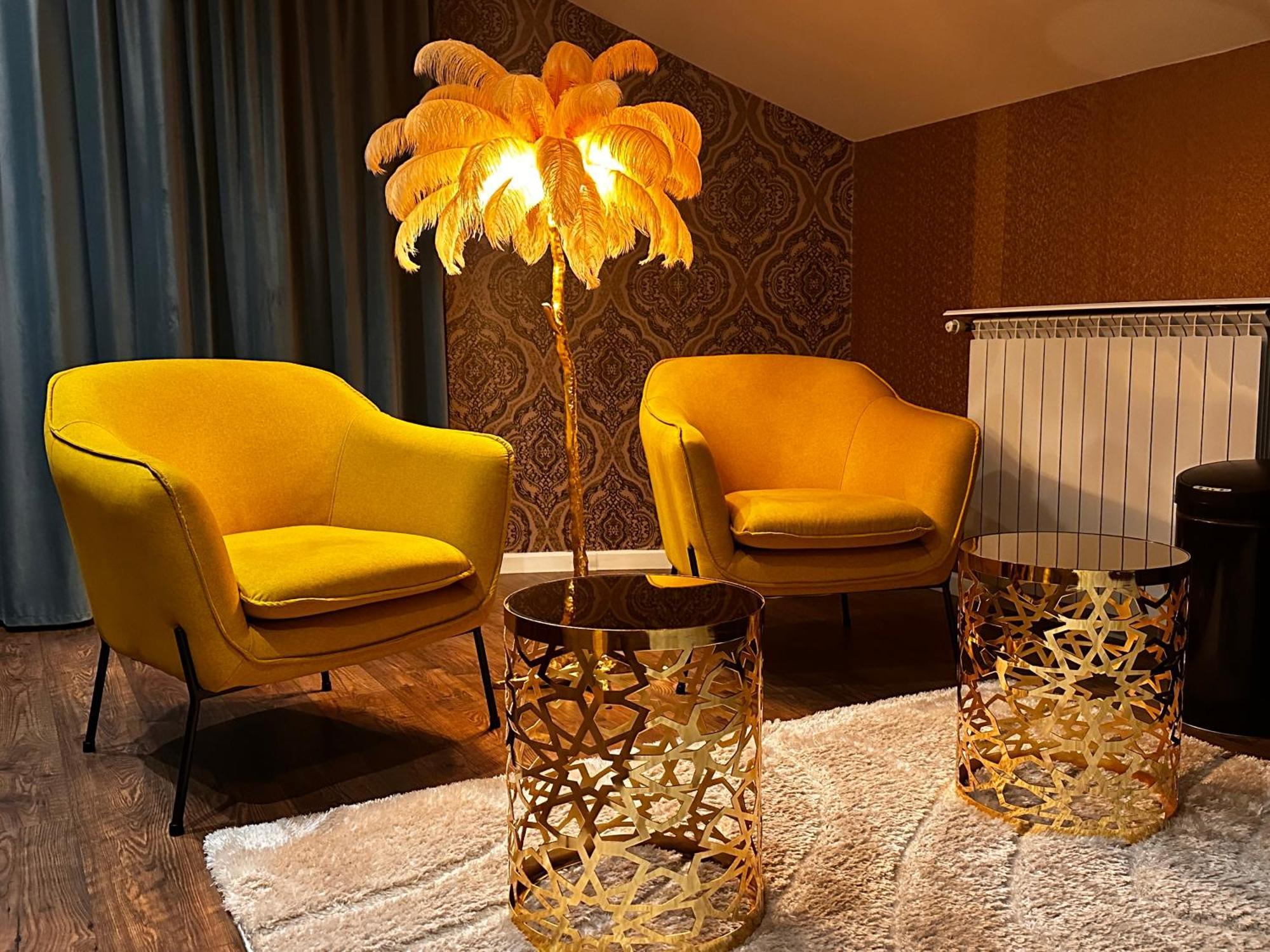 The Residence Central Jacuzzi Boutique (Adults Only) Cluj-Napoca Buitenkant foto